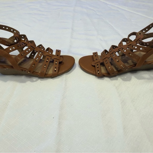 👠Girls Report Sz 1 Gladiator Sandals - Picture 3 of 6